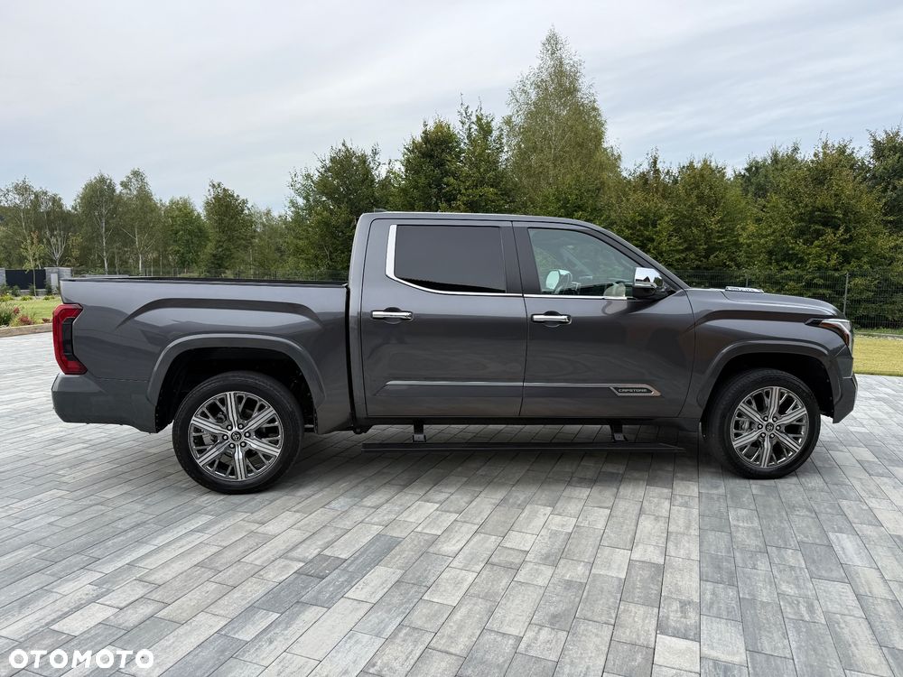 Toyota Tundra - 10