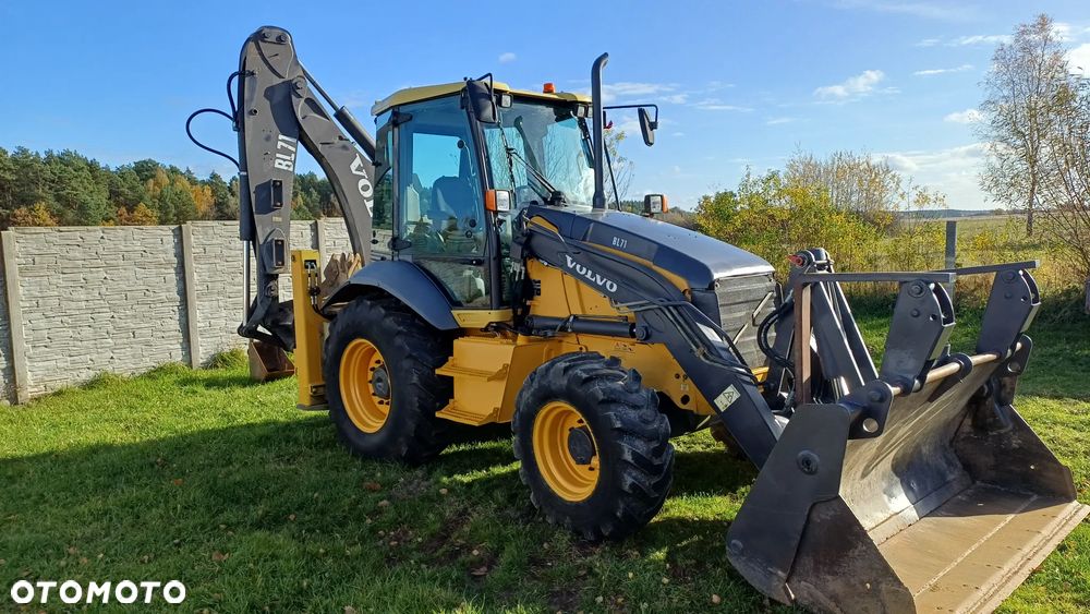 Volvo BL71 - 2