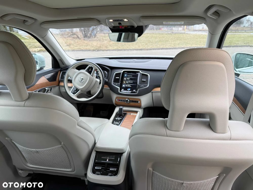 Volvo XC 90 T8 AWD Recharge Geartronic Inscription Edition - 3
