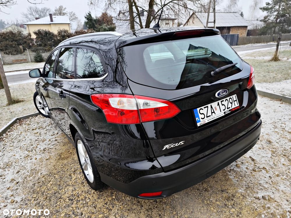 Ford Focus 1.6 TDCi DPF Champions Edition - 4