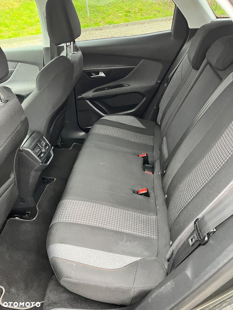 Peugeot 3008 1.6 BlueHDi Active S&S EAT6 - 19