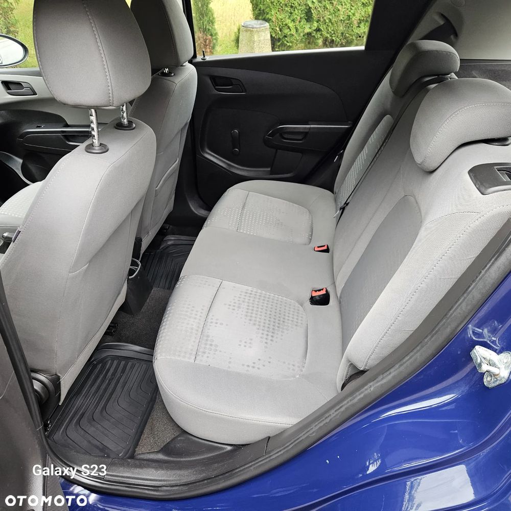 Chevrolet Aveo 1.2 LS - 19