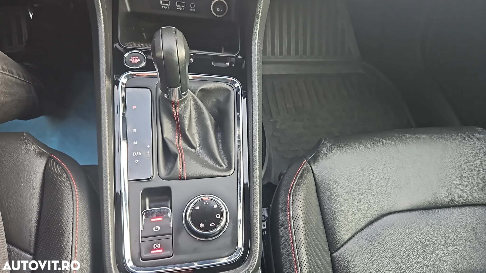 Seat Ateca 2.0 TDI DSG7 4DRIVE FR - 12