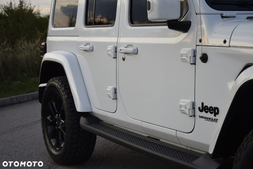 Jeep Wrangler - 18