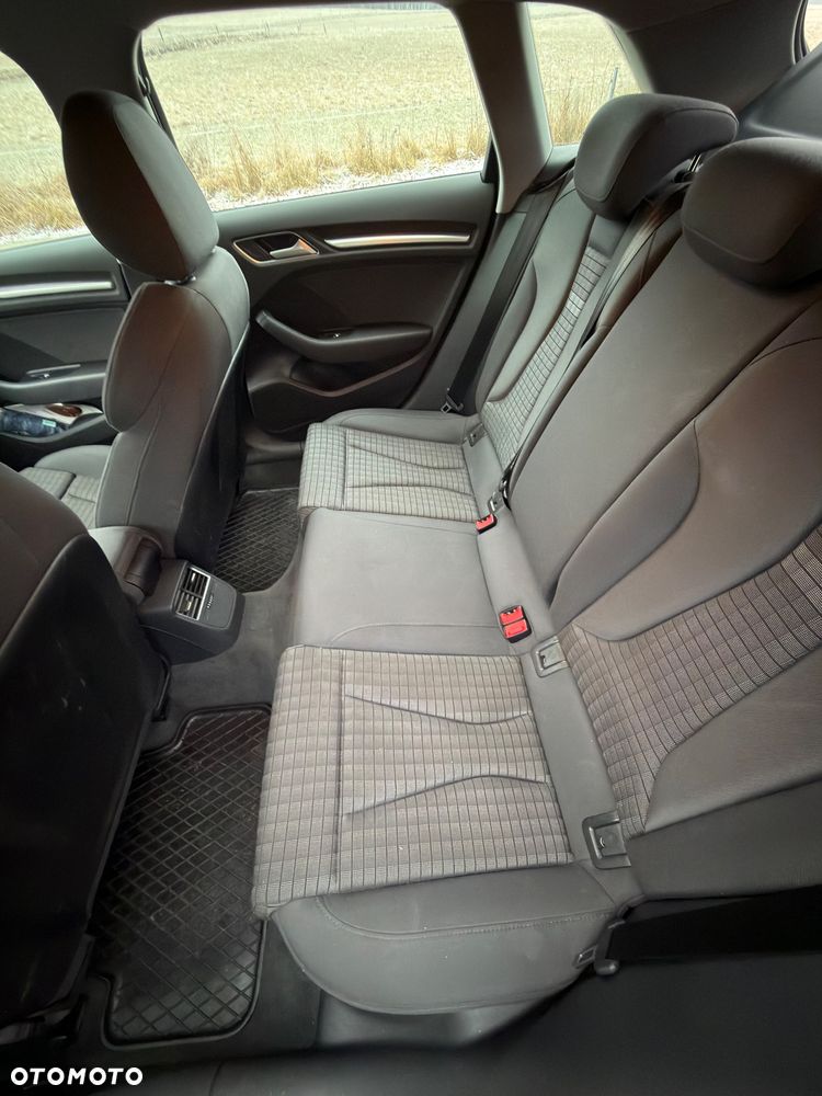 Audi A3 Sportback 2.0 TDI quattro S tronic sport - 8