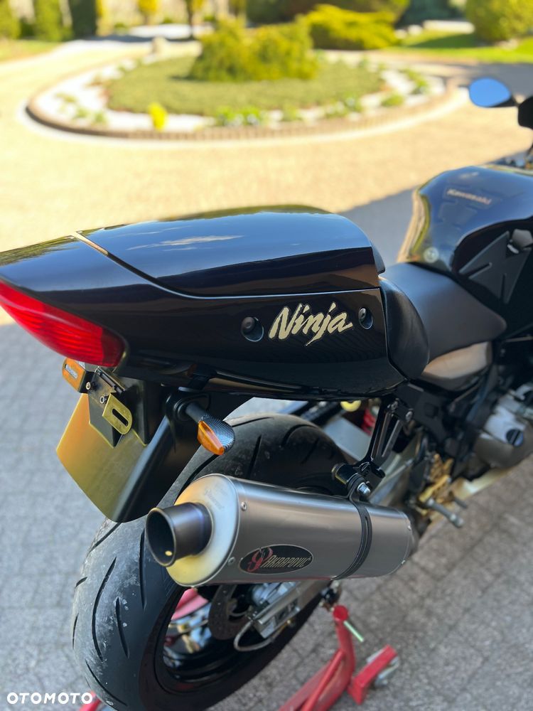 Kawasaki ZX - 25