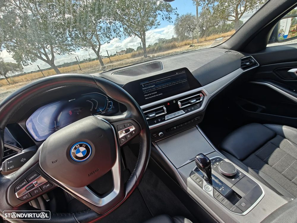 BMW 320 - 2