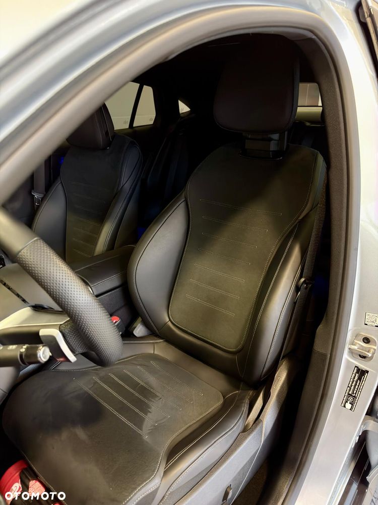 Mercedes-Benz GLC - 14