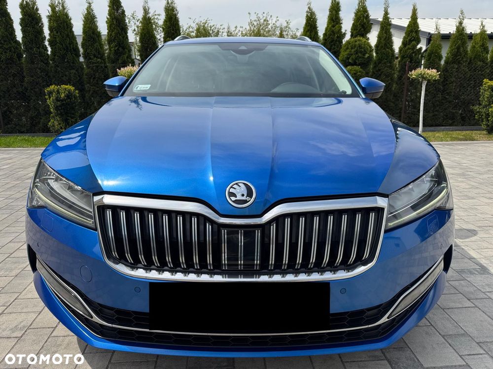 Skoda Superb 2.0 TDI SCR Style DSG - 2