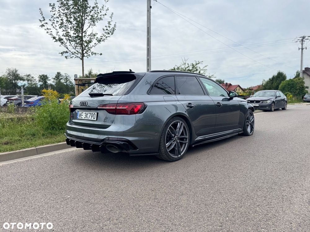Audi RS4 Avant 2.9 TFSI Quattro Tiptr - 6