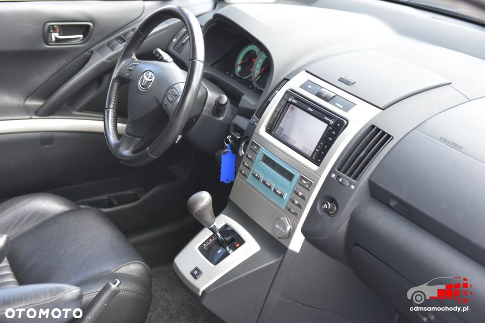 Toyota Verso - 26