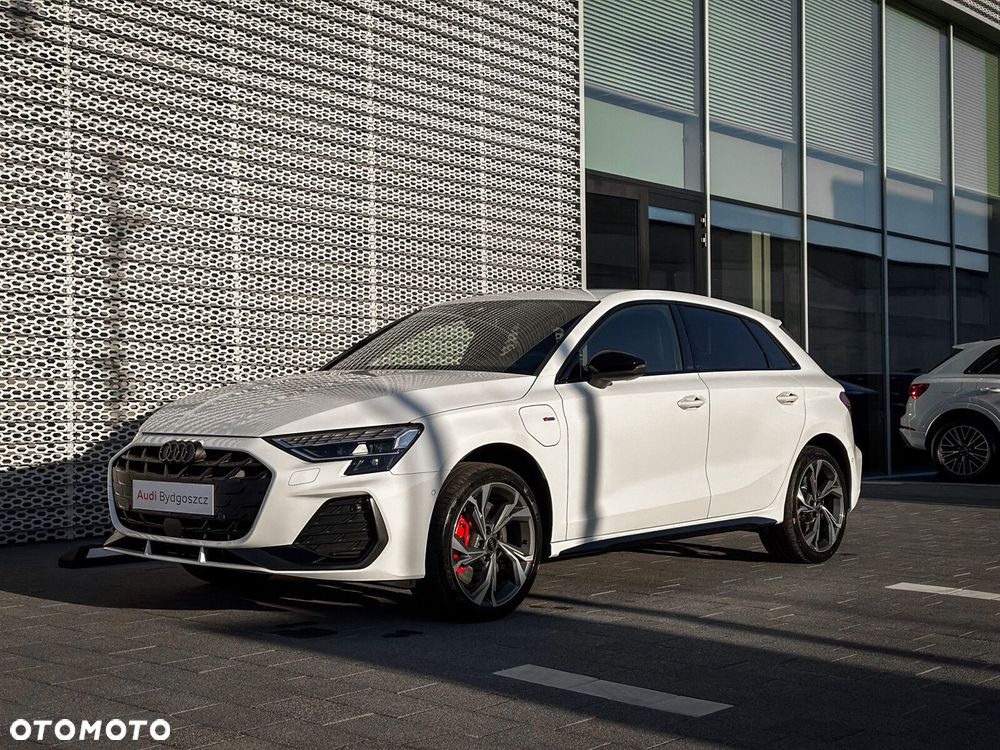 Audi A3 Sportback - 3