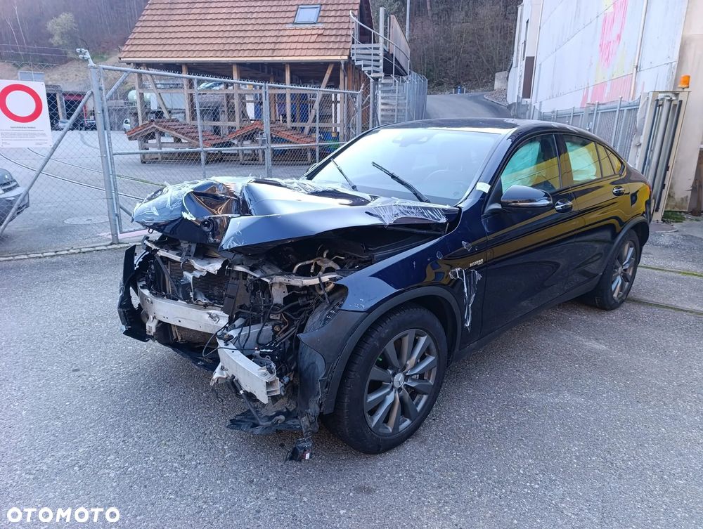 Mercedes-Benz GLC AMG 43 4Matic 9G-TRONIC - 3