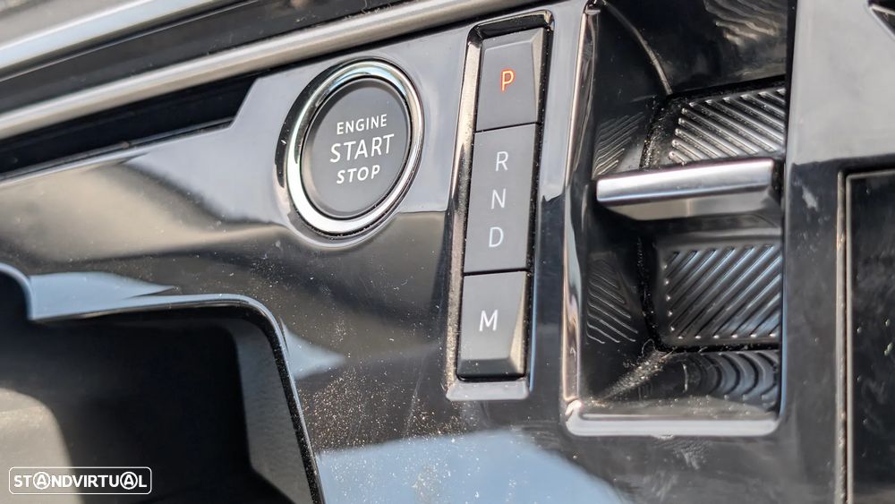 Peugeot 3008 1.2 Hybrid Allure e-DCS6 - 13