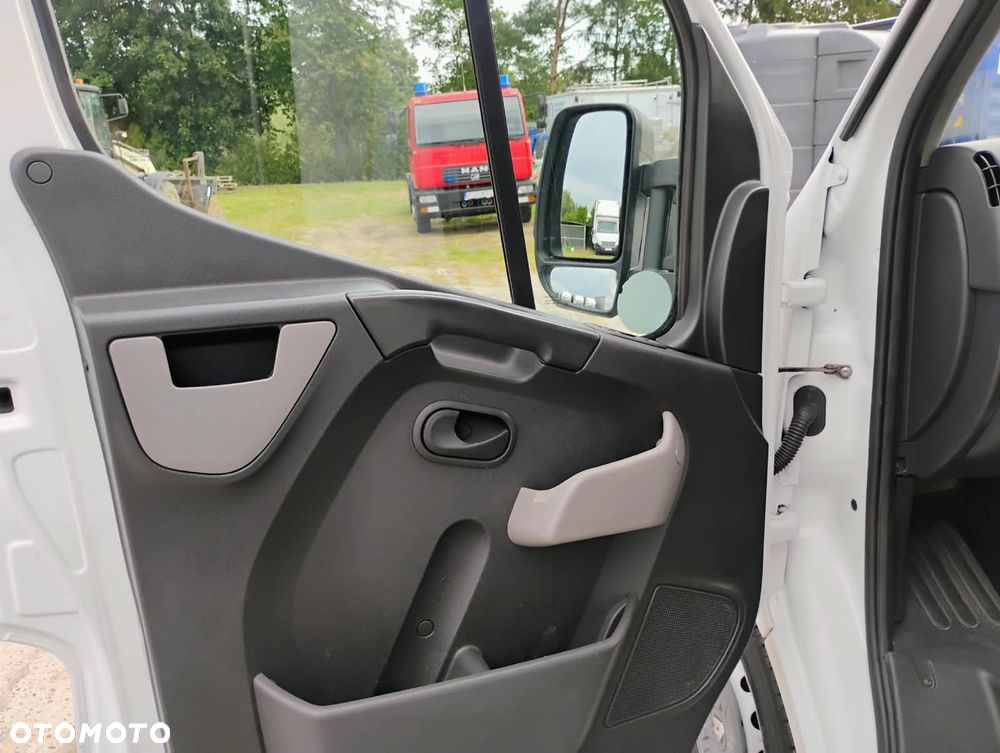 Renault Master - 16