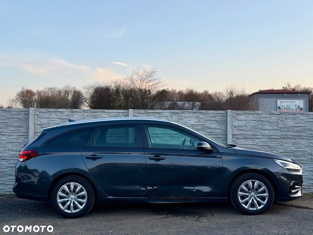 Hyundai i30 1.6 CRDI DCT EDITION 30+ - 5