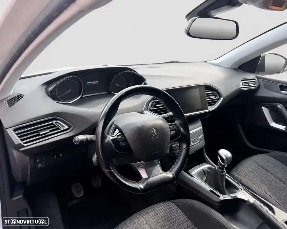 Peugeot 308 1.2 PureTech Active - 5