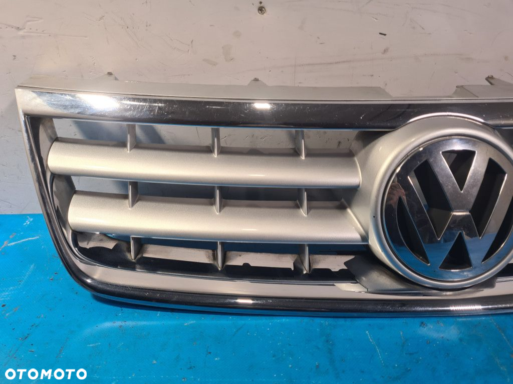 ATRAPA / GRILL VOLKSWAGEN TOUAREG 7L - 8