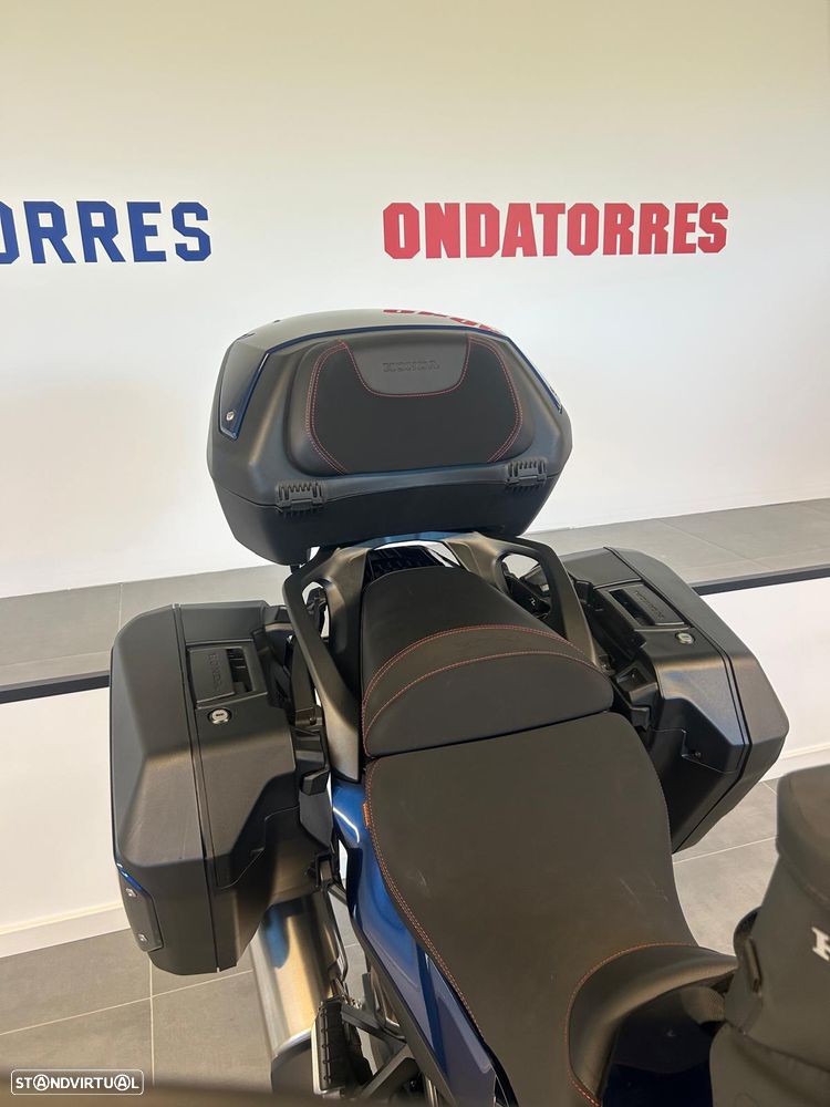 Honda NT NT1100 (Manual) - 6