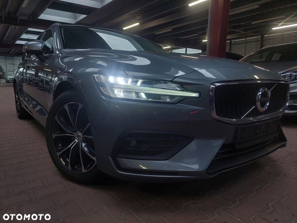 Volvo V60 D3 Momentum - 21