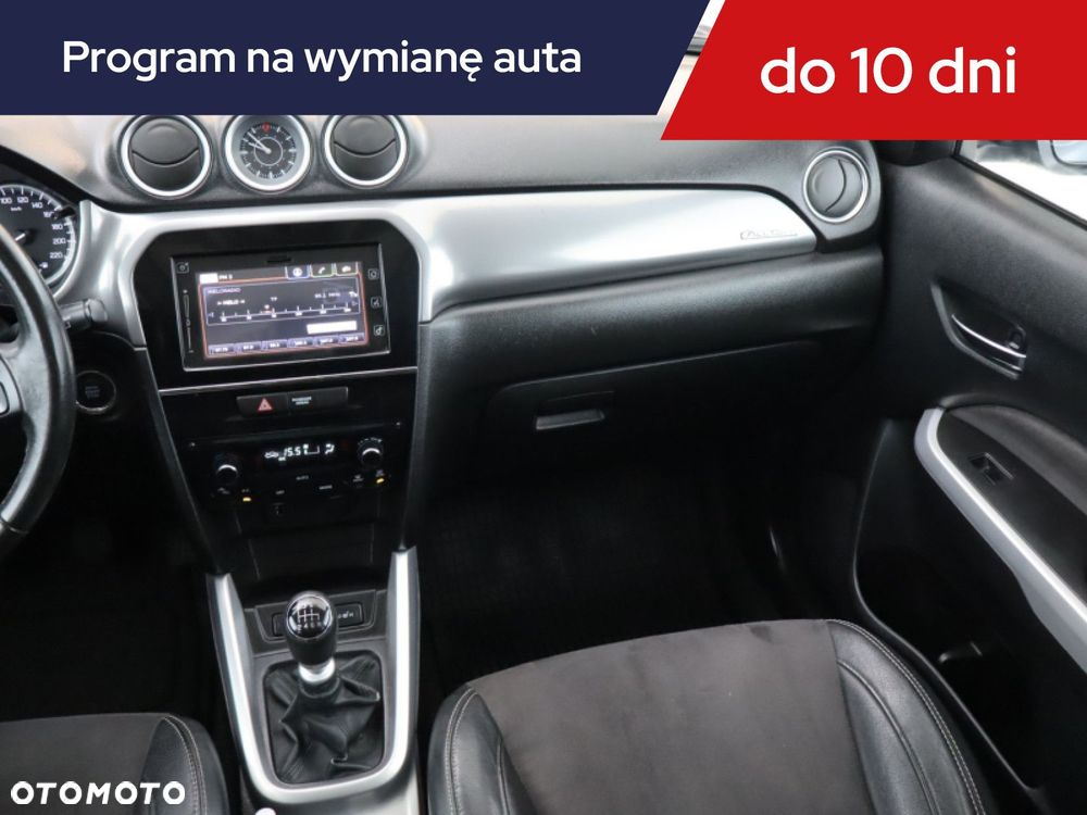 Suzuki Vitara - 10