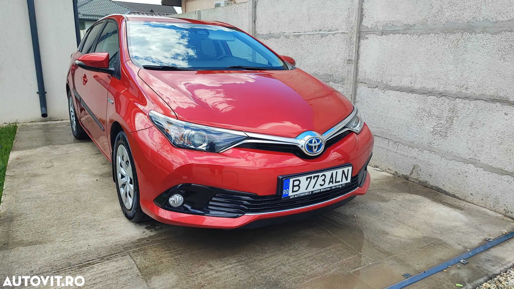 Toyota Auris - 1