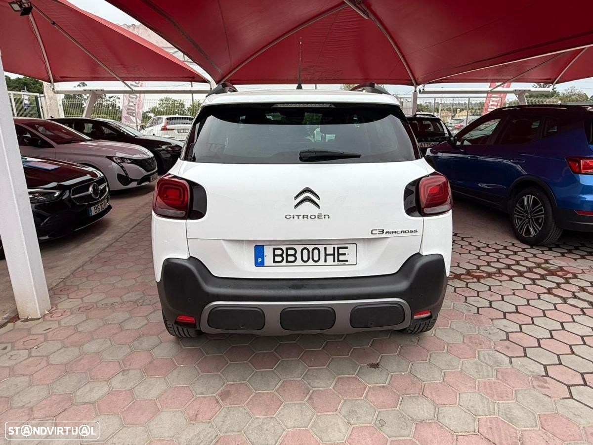 Citroën C3 1.2 PureTech Shine - 4
