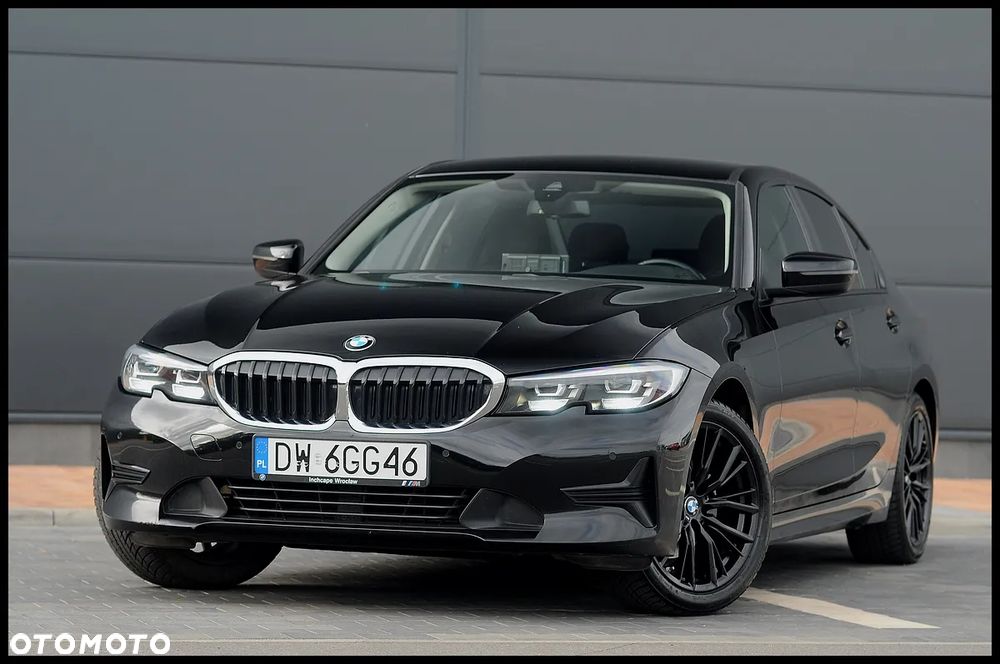BMW Seria 3 320i - 8