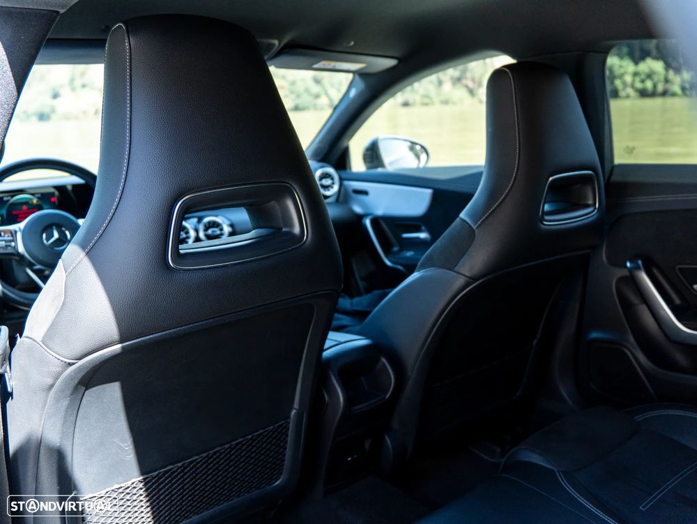 Mercedes-Benz CLA 250 - 22