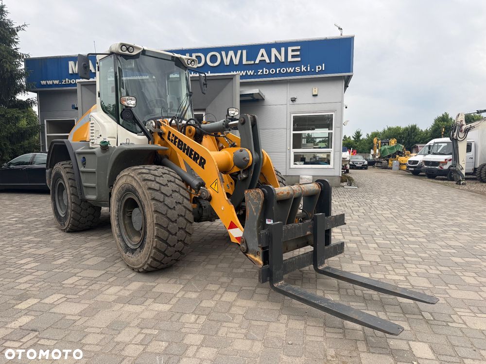 Liebherr L526 - 11