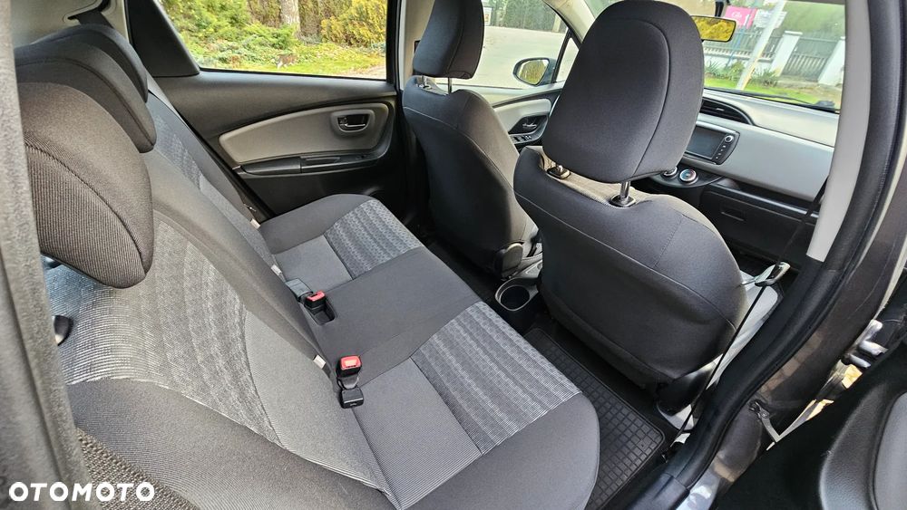 Toyota Yaris 1.33 VVT-i Comfort - 12