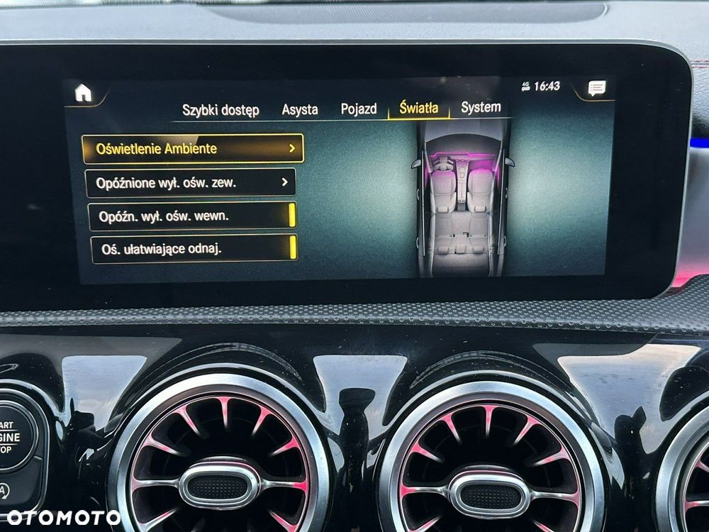 Mercedes-Benz CLA - 10