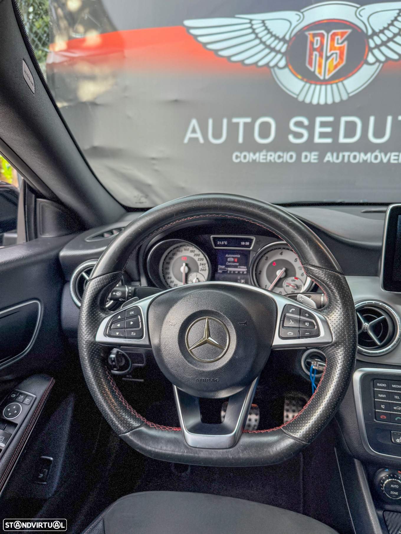 Mercedes-Benz CLA 200 d Shooting Brake AMG Line Aut. - 11
