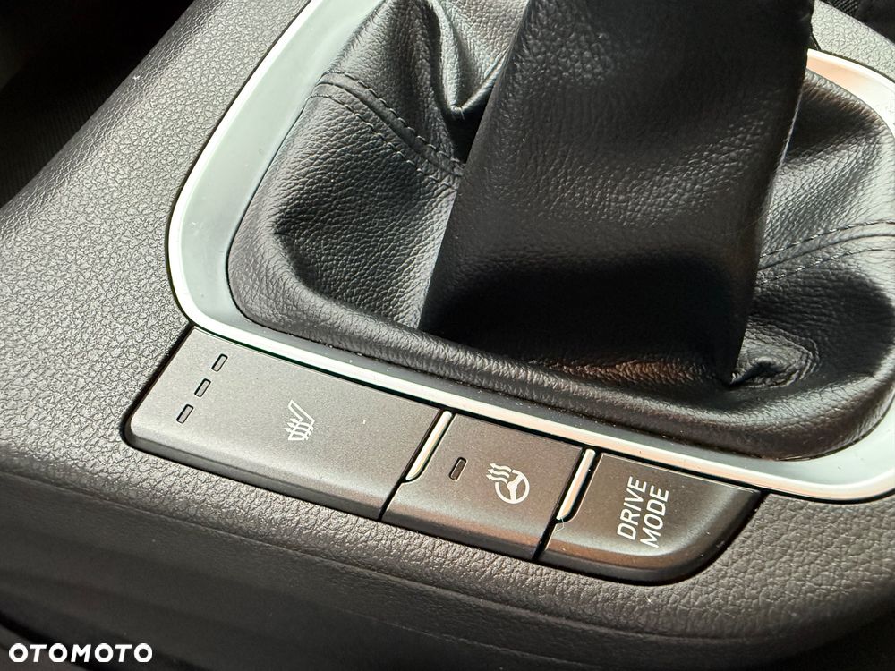 Hyundai i30 1.5 T-GDI 48V Smart - 11