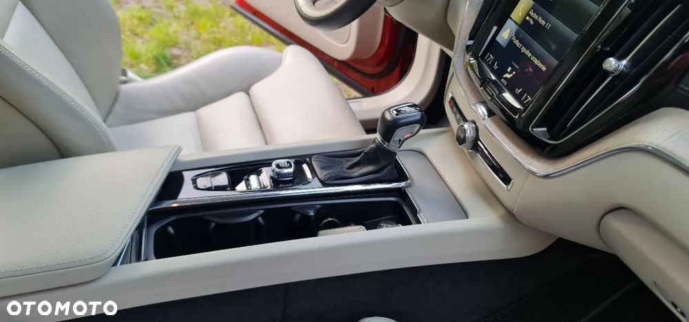 Volvo XC 60 T5 AWD Geartronic Inscription - 22