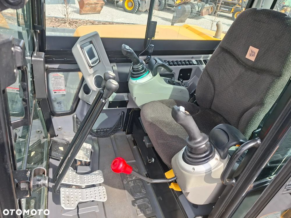 JCB JCB 86C-1 ROTOTILT - 2