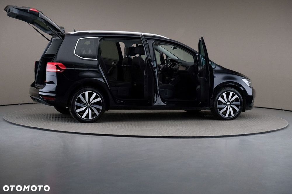 Volkswagen Touran - 6