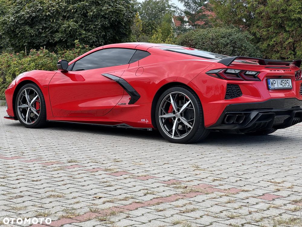 Chevrolet Corvette - 20