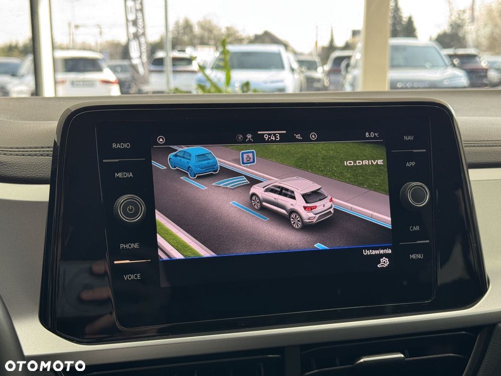 Volkswagen T-Roc - 34