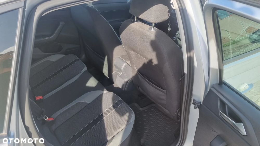 Volkswagen Polo 1.0 TSI Highline - 28