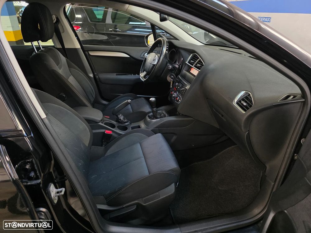 Citroën C4 1.6 HDi Seduction - 12