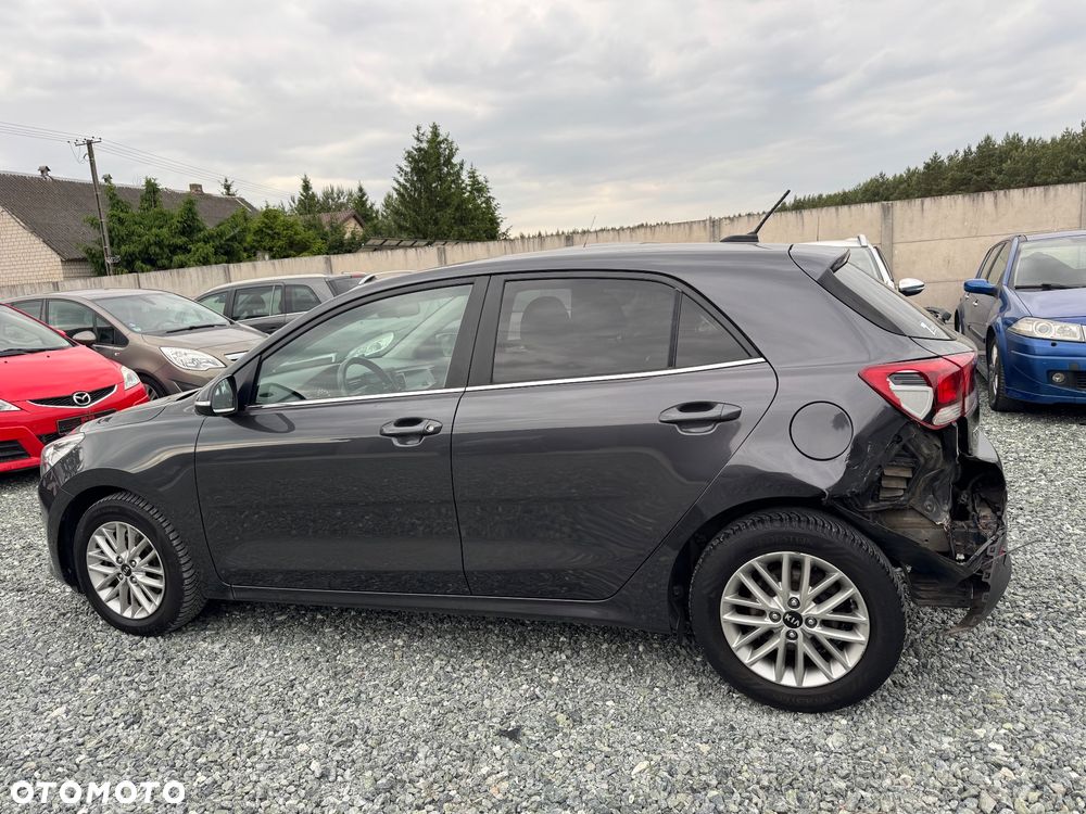 Kia Rio 1.0 T-GDI 100 Spirit - 4