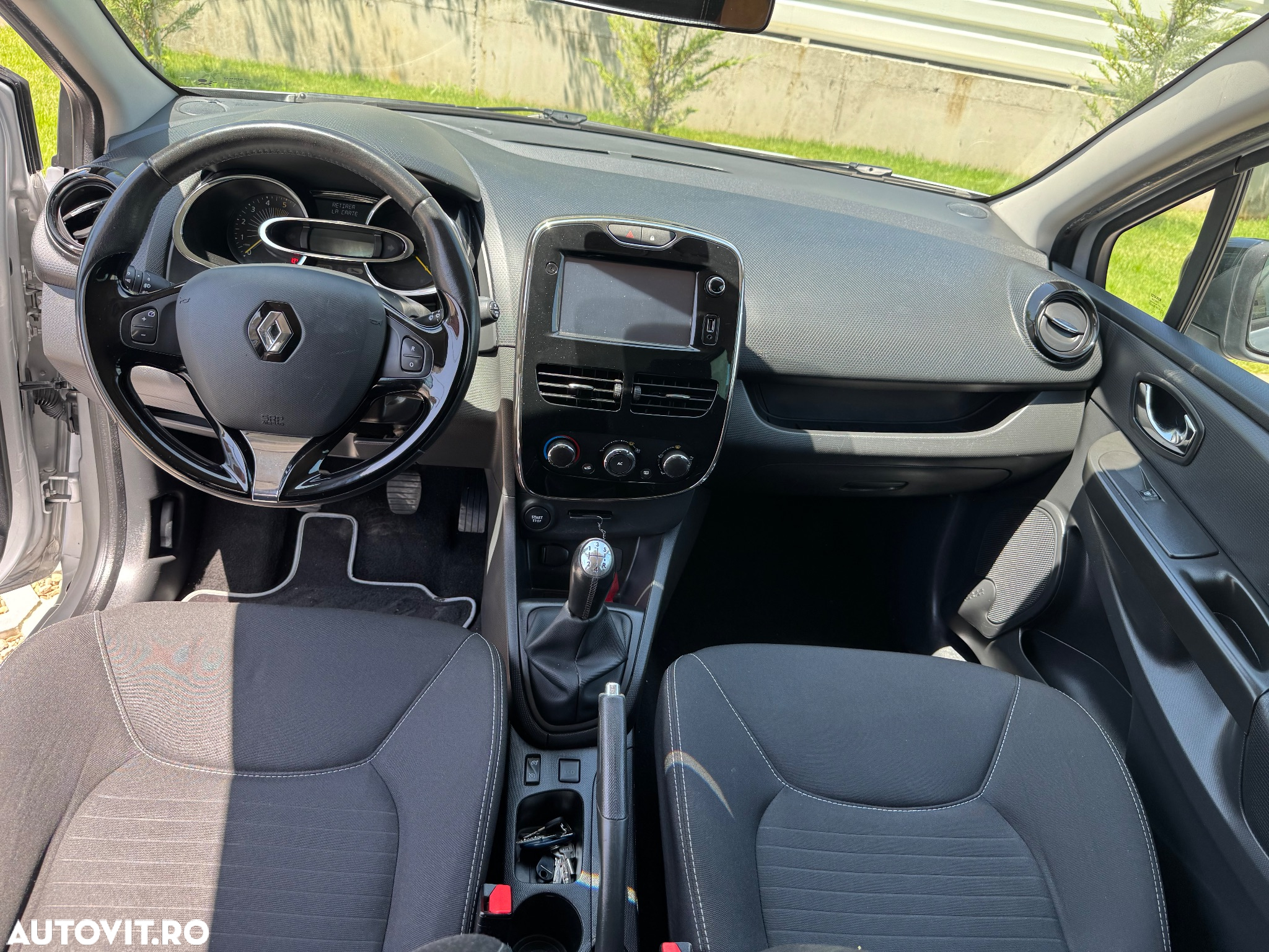 Renault Clio (Energy) dCi 90 Start & Stop LIMITED - 8