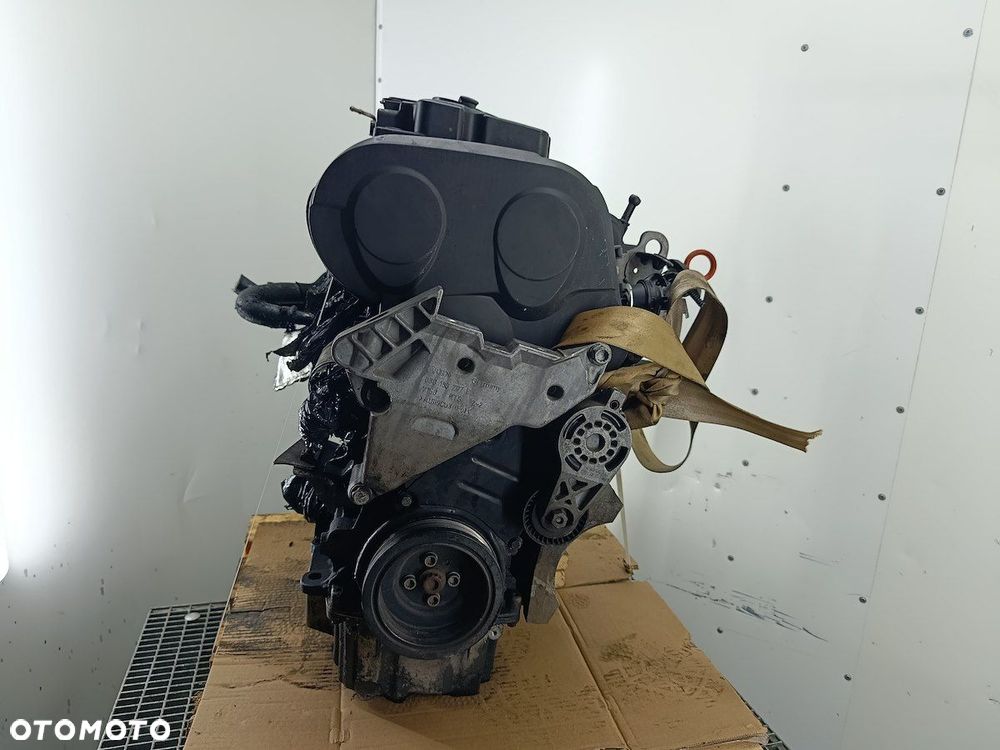 SILNIK VW PASSAT B6 BMN 2.0 TDI - 4