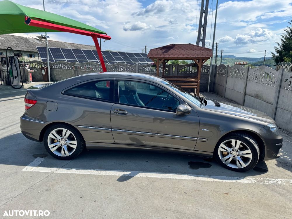 Mercedes-Benz CLK ver-160-blueefficiency - 4