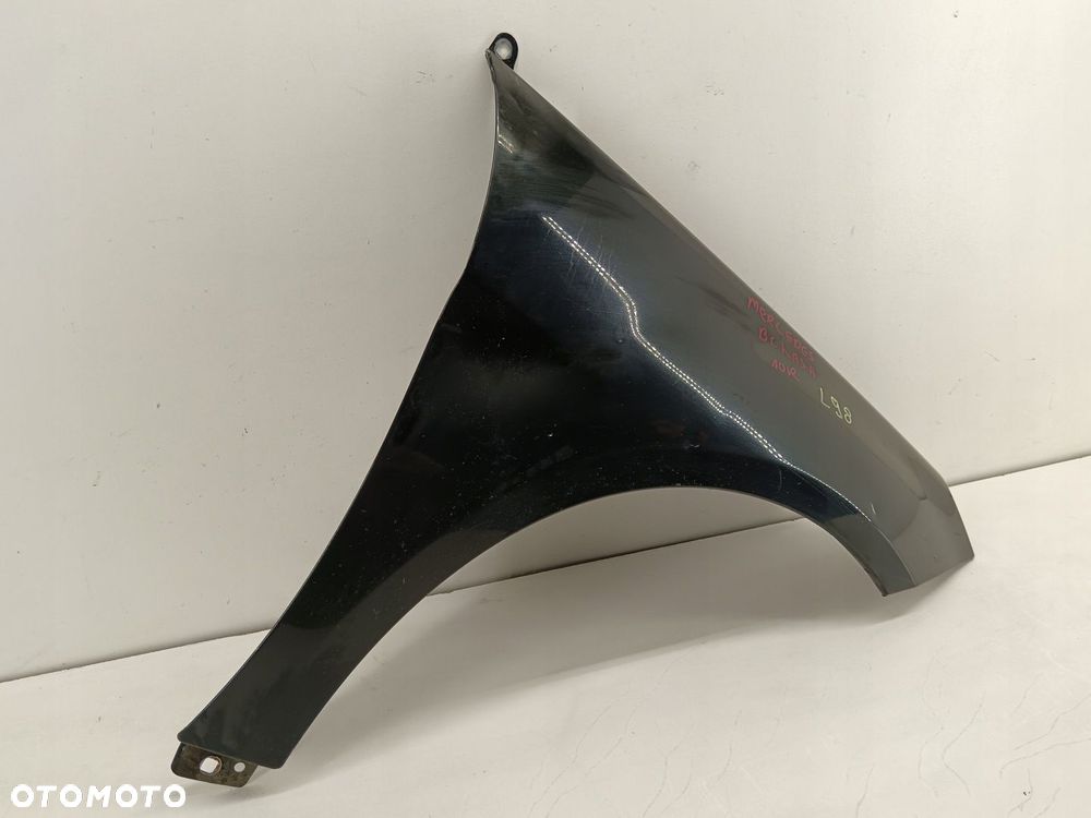 BŁOTNIK PRAWY PRZEDNI MERCEDES B-KLASA W245 05-10 - 3