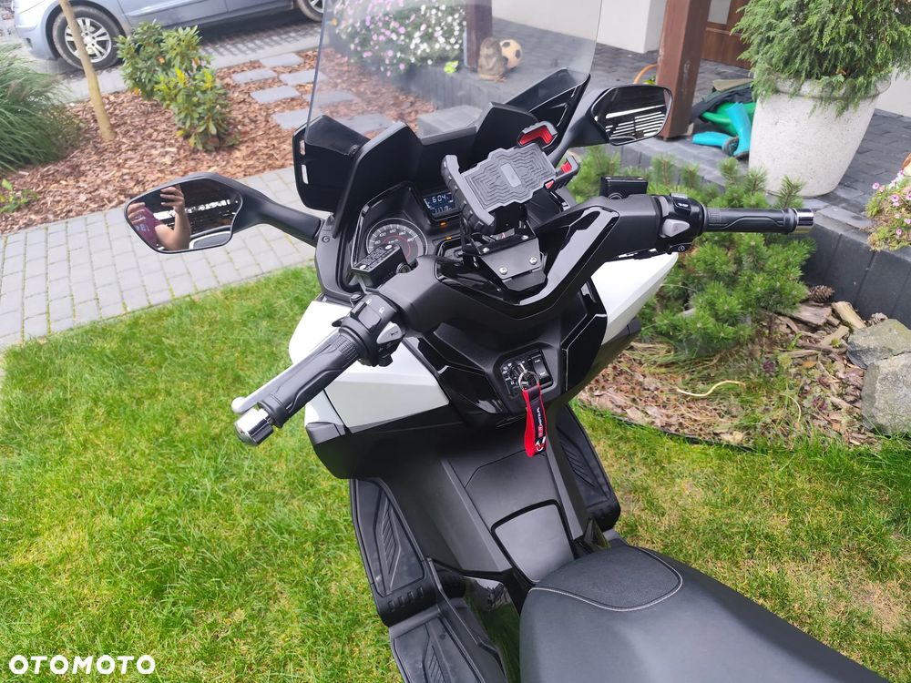 Honda NSS - 5