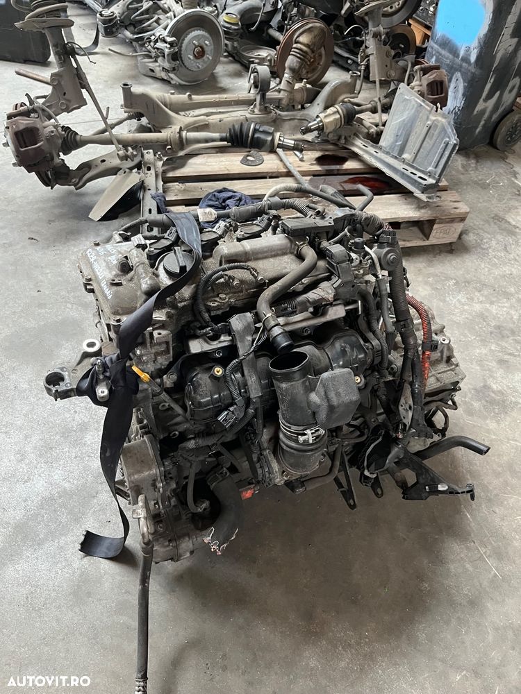 Motor Toyota auris X2ZR-W22U 1.8 Hibrid 2016 - 4