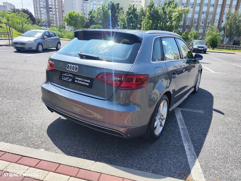 Audi A3 Sportback 2.0 TDI S-line S tronic 119g - 8
