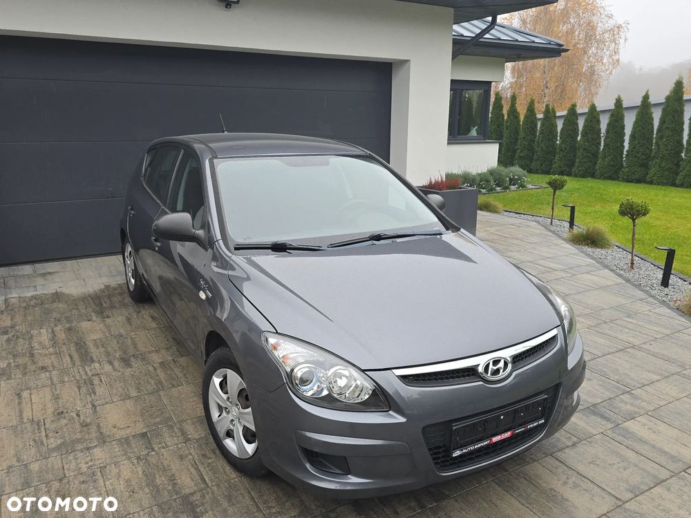 Hyundai i30 1.4 Comfort - 1